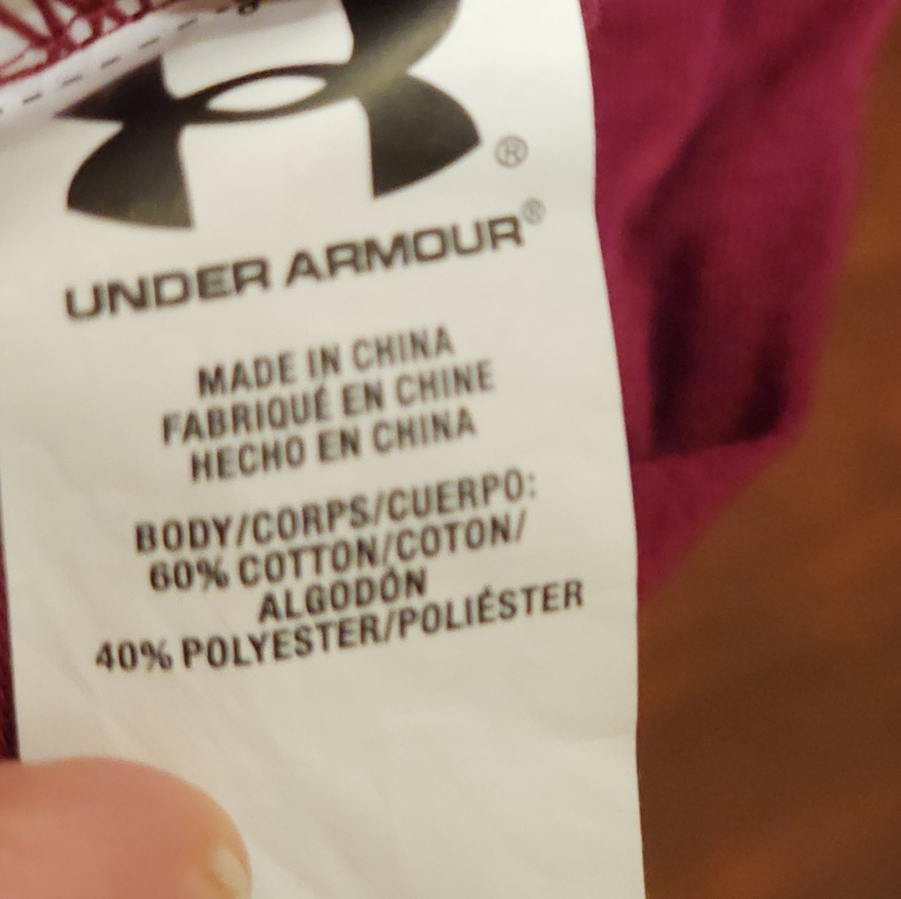 Under Armour Unisex Burgundy Tee with Camo Logo Heat Gear Wicking Size Large - Picture 9 of 13